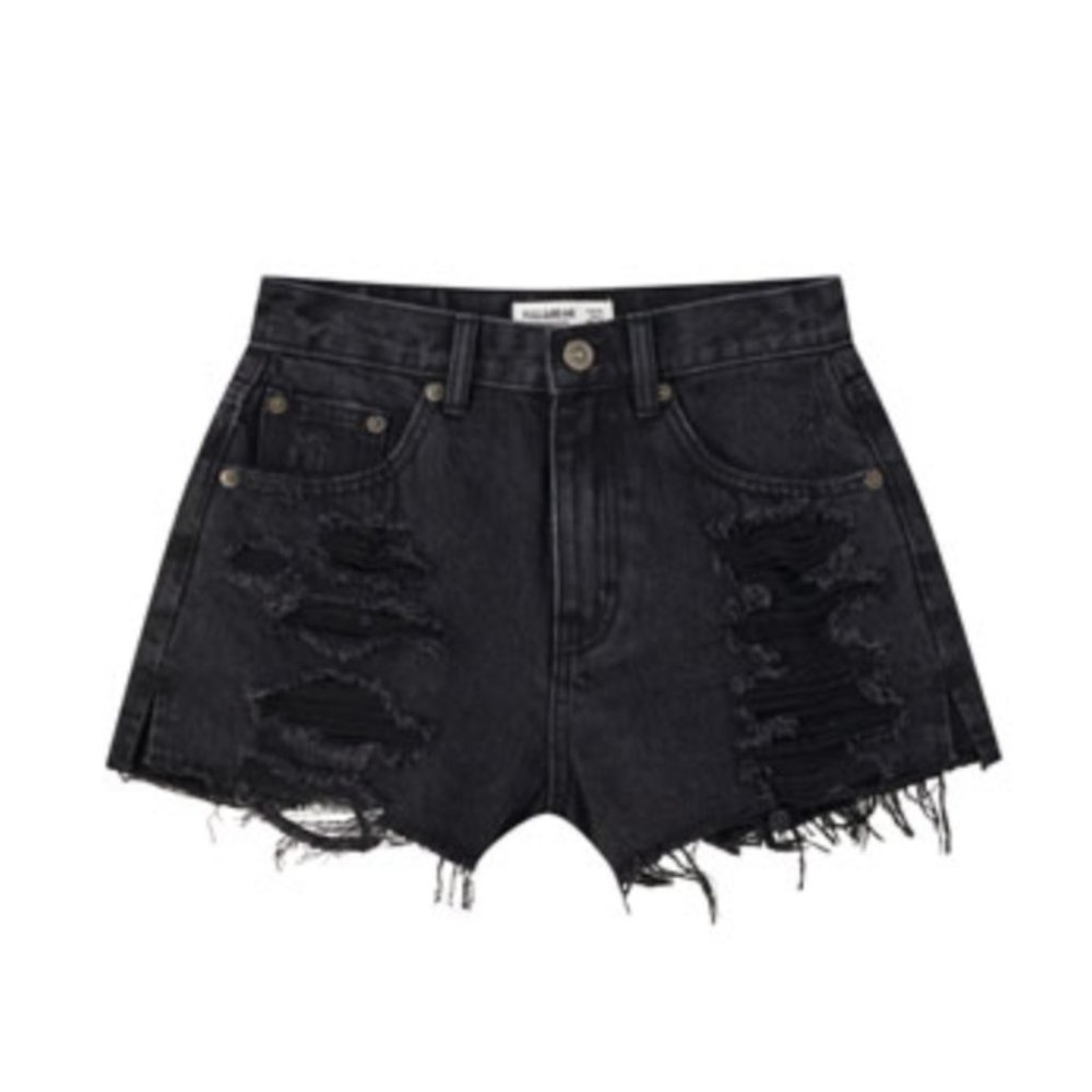 ❣️2/$20 Pull&Bear Ripped Shorts